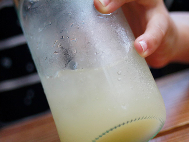 飲み物代は水筒を持ち歩いて節約しよう！